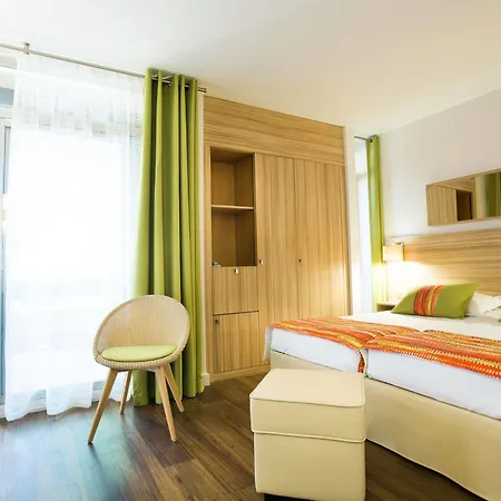Hotel Vacances Bleues Delcloy Saint-Jean-Cap-Ferrat Exterior photo