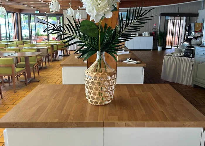 Hotel Vacances Bleues Delcloy