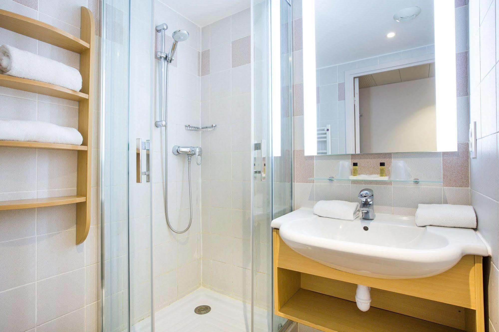 Bleues Delcloy Hotel 3*
